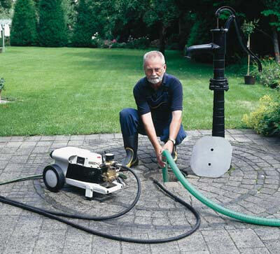 L'aspiration du suceur à gravât permet de d’évacuer tous les détritus